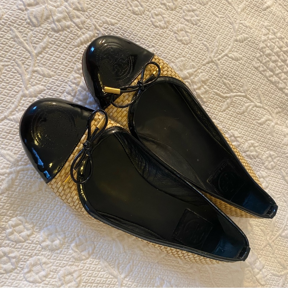Tory Burch Black and Tan Women's Flats